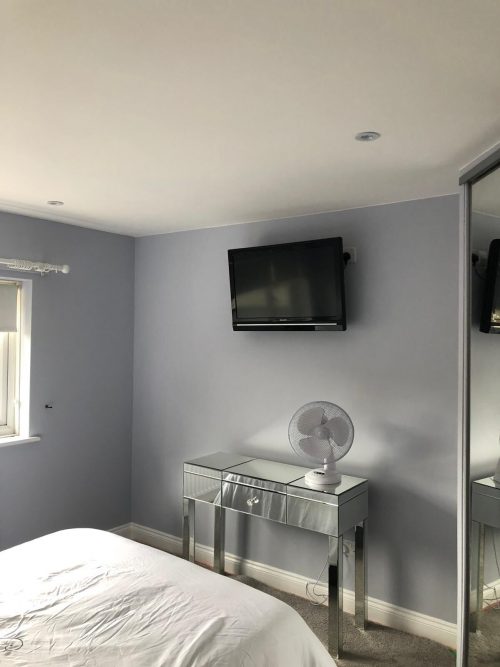 Milton Keynes Painter Decorator Newport Pagnell Handyman Broughton Bletchley Domestic Commercial Painting Decorating Home Office Landlords End of Tenancy